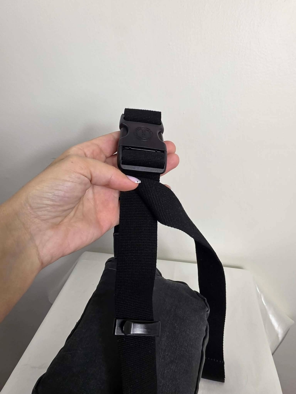Herschel Supply Company Black Waist Belt Bag - Picture 5 of 9